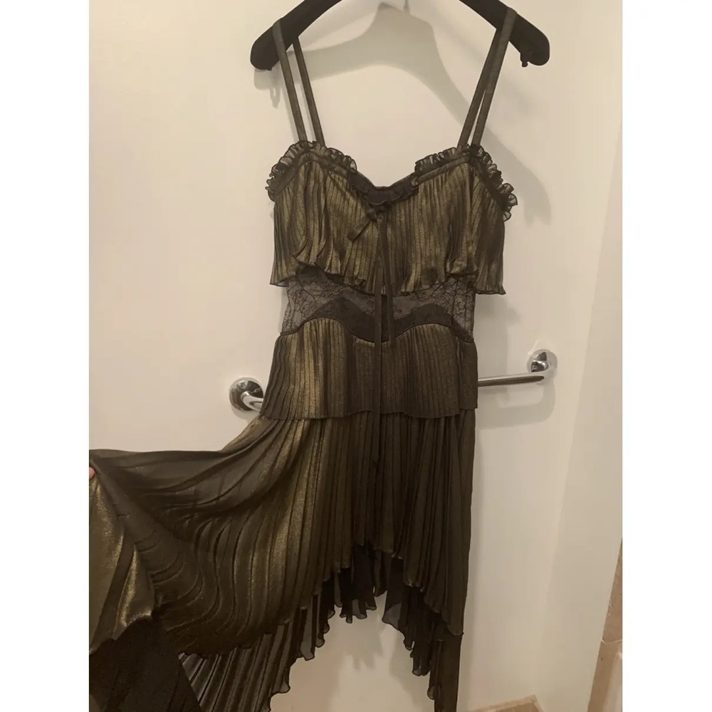 Elie Saab Elegant Metallic Dress